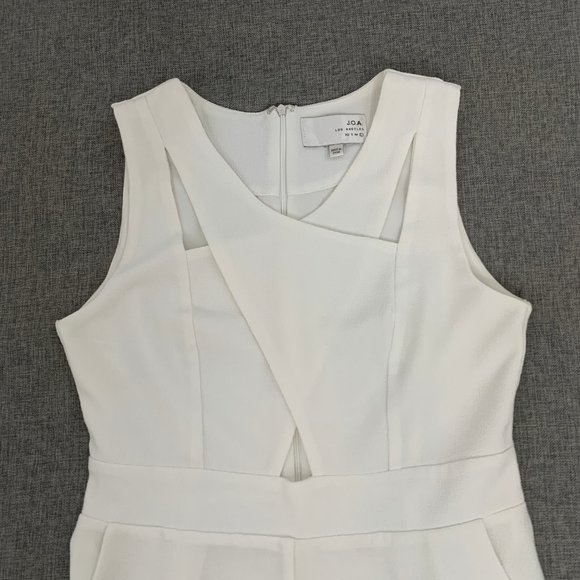 J.O.A. Los Angelas White Elegant Romper Scoop Neck Large Sleeveless Lined Zipper - Picture 2 of 16